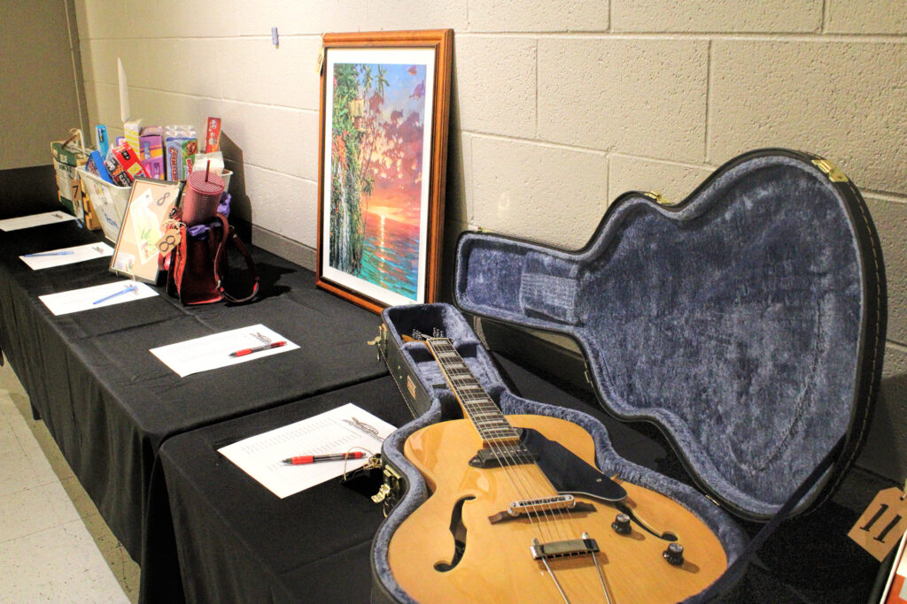photo of items in a silent auction.